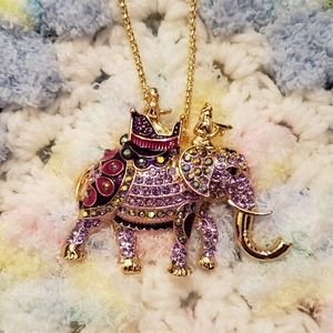 NEW Elephant Pendant Gemstone Necklace